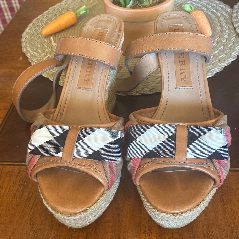 burberry wedge heels